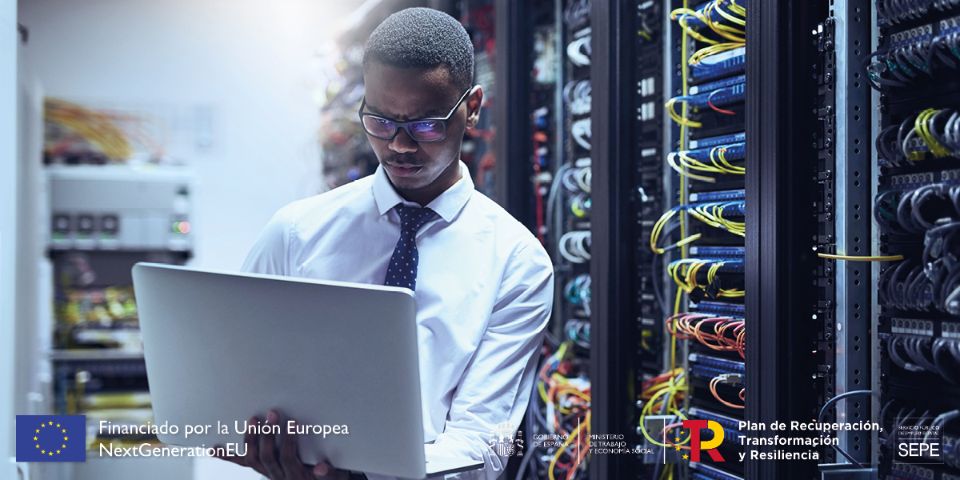 Imagen CNI ingeniera