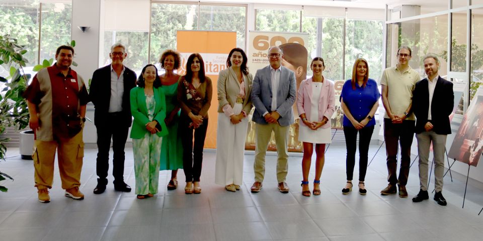 portada acto pueblo gitano