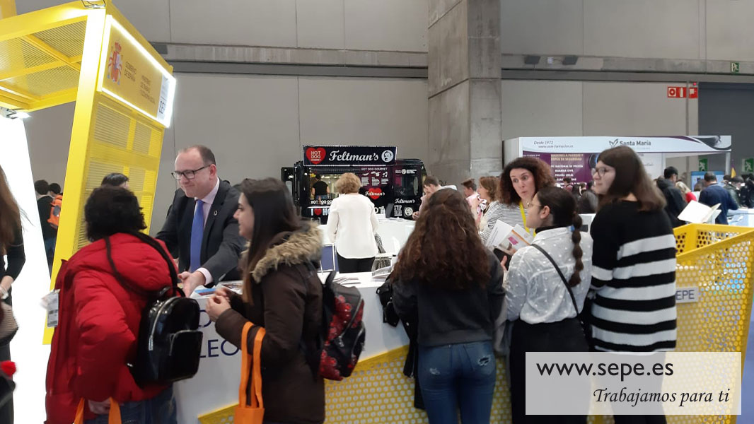 Imagen fondo Salón Internacional del Estudiante y de la Oferta Educativa, AULA 2020